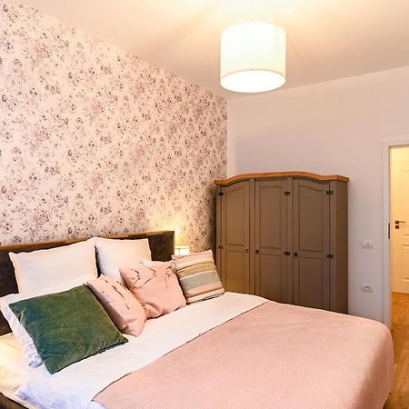 Apartament De Poveste Pe Plaja In Resort De Lux 那沃达利 外观 照片