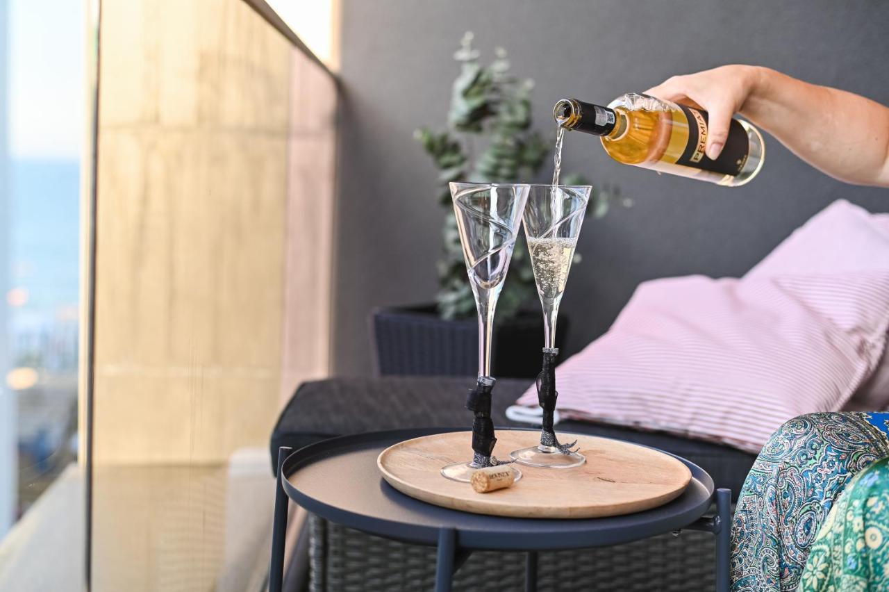 Apartament De Poveste Pe Plaja In Resort De Lux 那沃达利 外观 照片